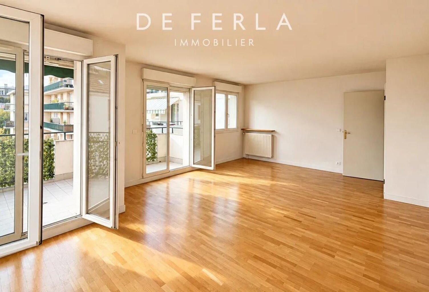 Appartement 3/4 pièces lumineux avec terrasse et vue dégagée — photo 1