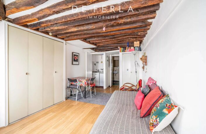 Place des Vosges/Bréguet Sabin : Studio parisien — photo 4