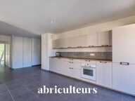 Appartement spacieux avec grand balcon,en vente à Vénissieux Paul Bert (69200) — photo 3