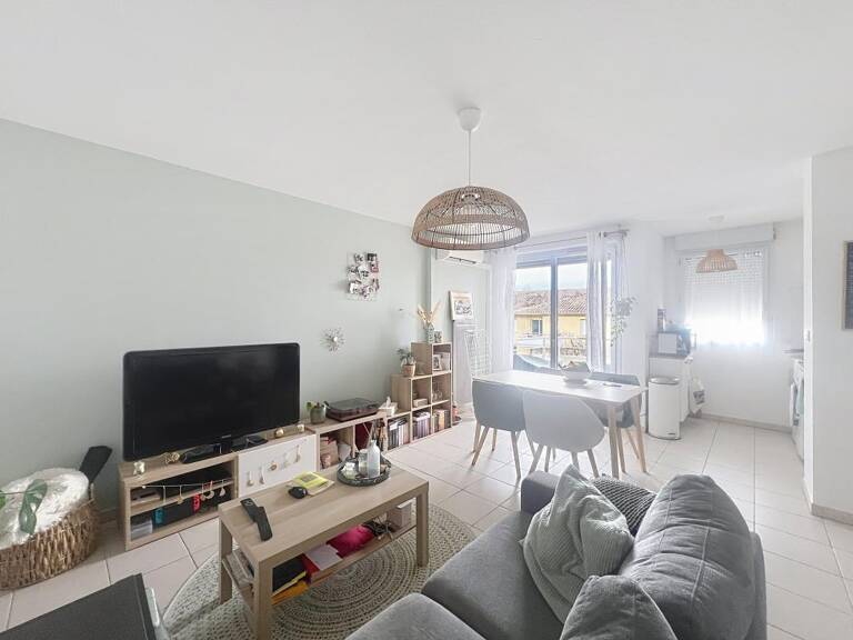 Appartement T2 42m² - À Louer- Terrasse - Parkings — photo 1