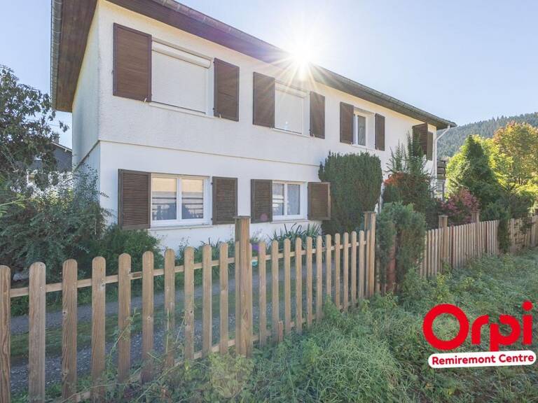 Maison familiale avec jardin arboré — photo 1