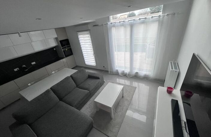 Maison de 4 pièces de 79 m² à Bondy — photo 2