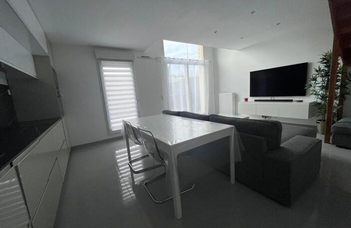 Maison de 4 pièces de 79 m² à Bondy — photo 5