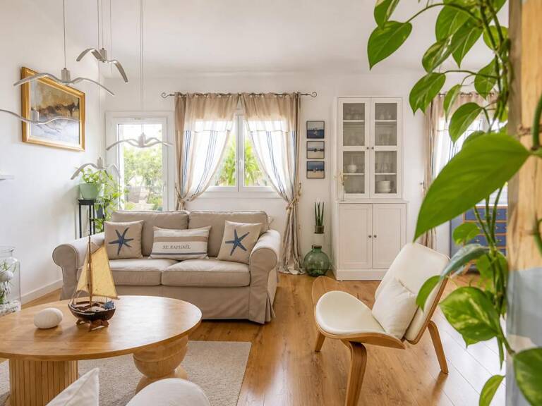 83300 DRAGUIGNAN - Résidence  LE NARTUBY- 3 PIÈCES - 2 CHAMBRES - 76.0 M² - APPARTEMENT  TOTALEMENT RENOVE - BALCONS ET CAVE — photo 1