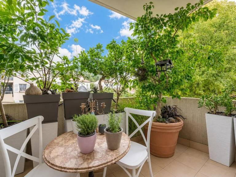 83300 DRAGUIGNAN - Résidence  LE NARTUBY- 3 PIÈCES - 2 CHAMBRES - 76.0 M² - APPARTEMENT  TOTALEMENT RENOVE - BALCONS ET CAVE — photo 1