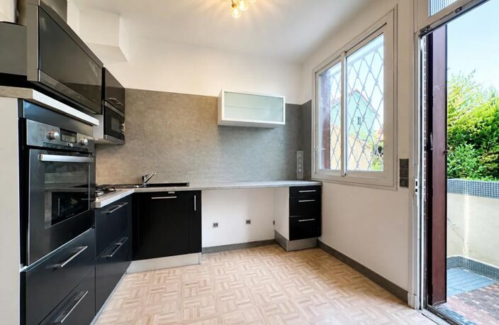 Maison de 5 pièces de 100 m² à Rosny-sous-Bois — photo 4