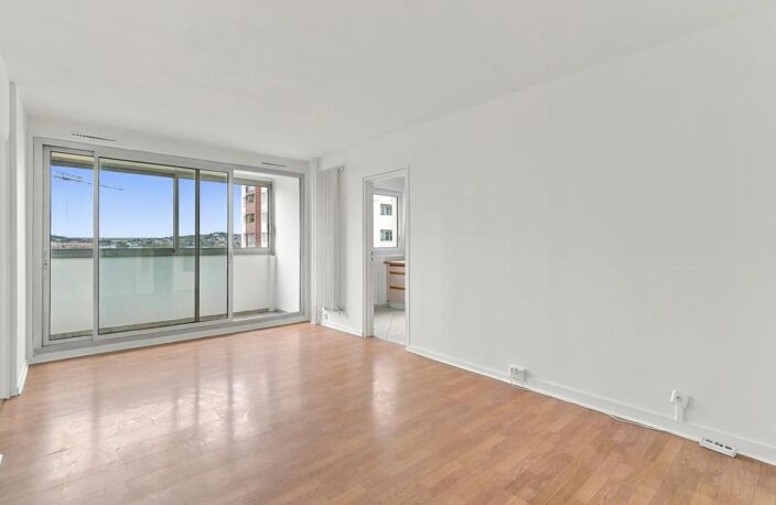 Appartement de 4 pièces de 78 m² à Colombes — photo 2