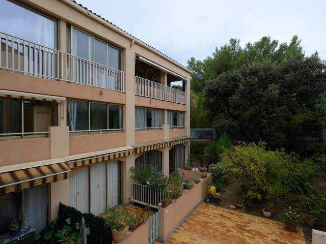 Appartement 2 pièces de 23,83 m² à Bandol — photo du bien
