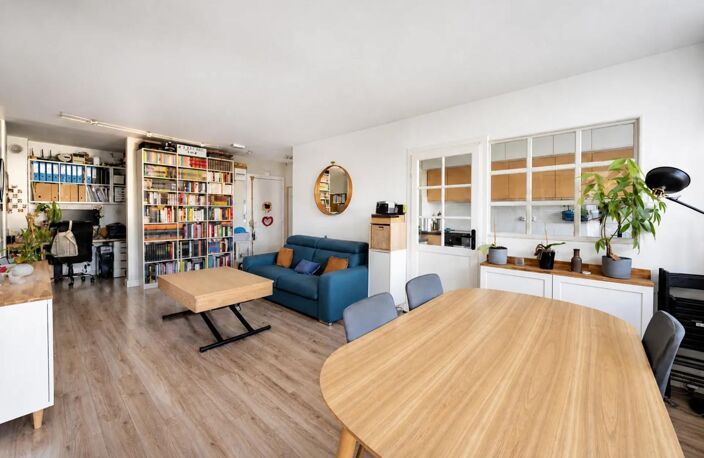T4 de 88 m² - bureau - aucuns travaux - ravalement voté — photo 5