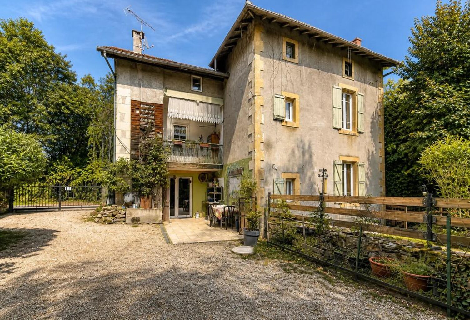 Maison de 9 pièces de 211 m² à Salies-du-Salat — photo 1
