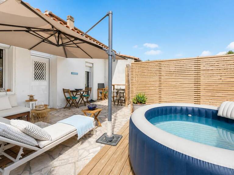 Bastide – Maison de plain-pied rénovée avec jardin et stationnement privé — photo 1