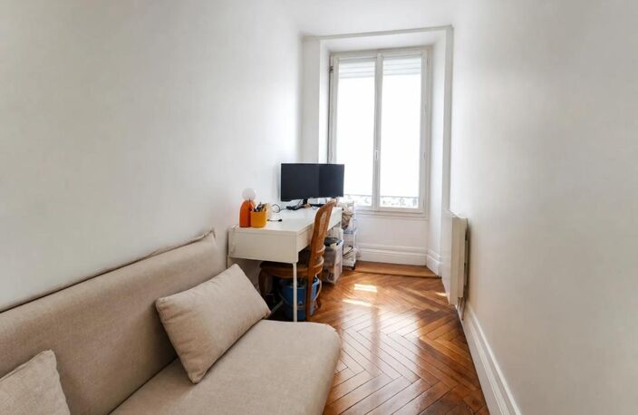 Appartement de 3 pièces de 60 m² à Angers Doutre — photo 2