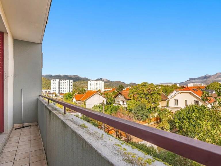 Appartement T3 de 62 m² situé à Échirolles — photo 1