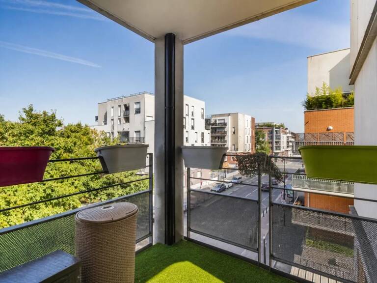 Appartement de 5 pièces de 110 m² à Saint-Denis — photo 1