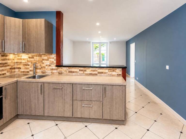 Brie-Comte-Robert – Grand duplex 3 pièces de 85 m2 — photo 1