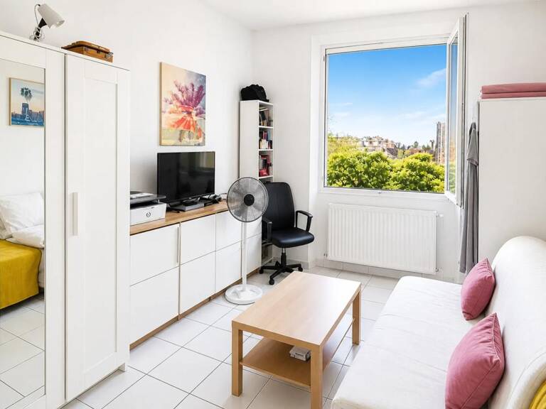 Duplex 2 pièces avec mezzanine loué 1 200 €/mois — photo 1