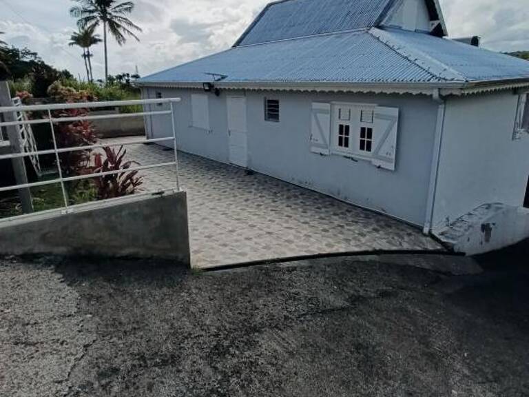 Maison À Louer — photo 1