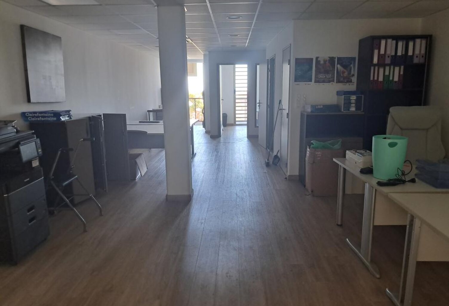 Bureau de 65.5m² + 10.5m² de terrasse — photo 1
