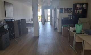 Bureau  65 m² à louer à Saint-Paul (97460)