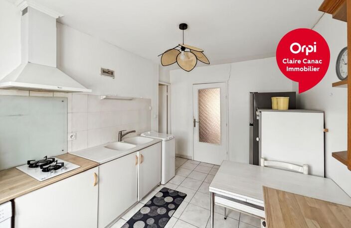Maison À Vendre CASTRES – SECTEUR SERCL0ISE | MAISON DE PLAIN-PIED AVEC JARDIN ET GARAGE — photo 3