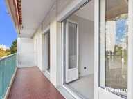 Appartement 3 pièces de 77 m² -entièrement rénové et climatisé- deux balcons- Avenue Victor Hugo, Tassin-la-Demi-Lune — photo 4