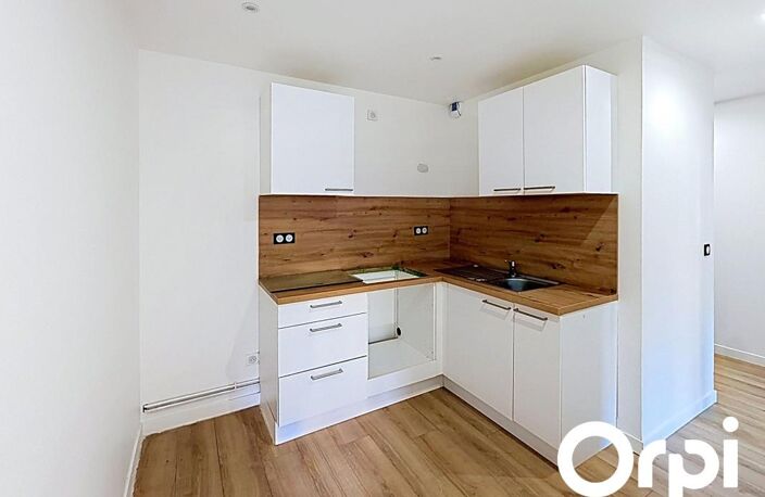 Appartement À Vendre — photo 2