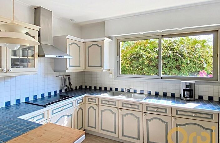Maison familiale, 6 chambres, 2 de plain-pied et terrain constructible — photo 4