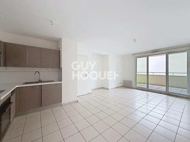 Appartement T3 avec ascenseur à vendre à Perpignan (66000) - Secteur Gare, avec parking couvert — photo du bien
