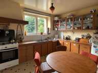 Une maison familiale, de l'espace et deux belles dépendances — photo 4