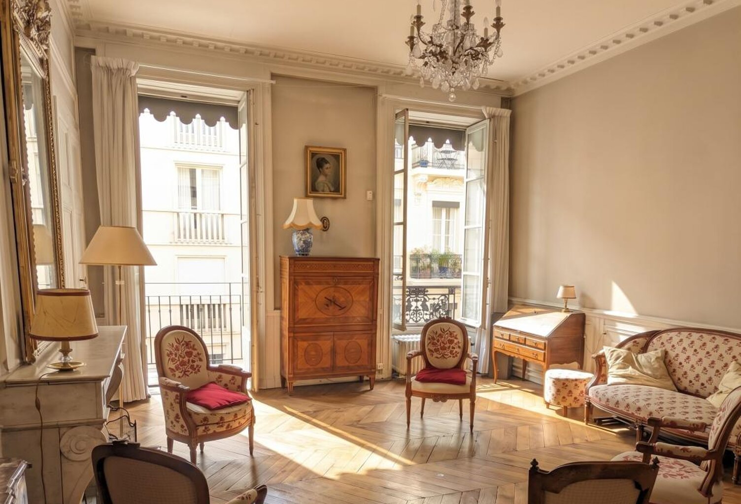 Charme et potentiel pour cet appartement divisible de 194m². Professions libérales autorisées — photo 1