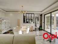 Architecture contemporaine et prestations haut de gamme sur 1 000 m² de terrain — photo 3