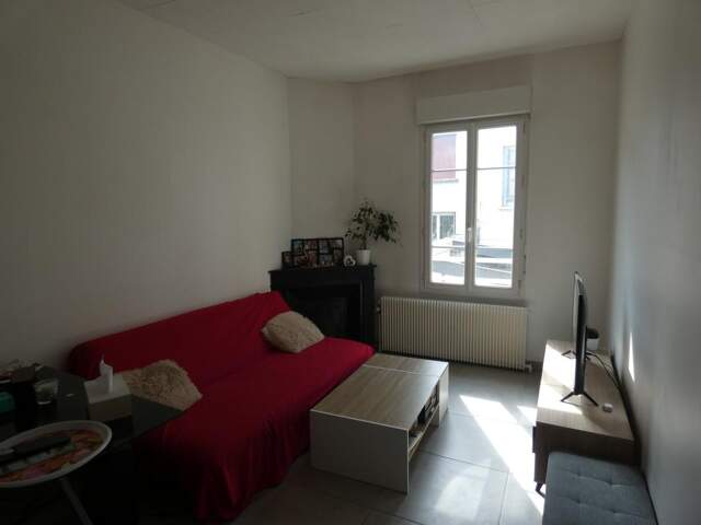 Appartement T2 - 46 m2 - Oullins proche métro — photo du bien