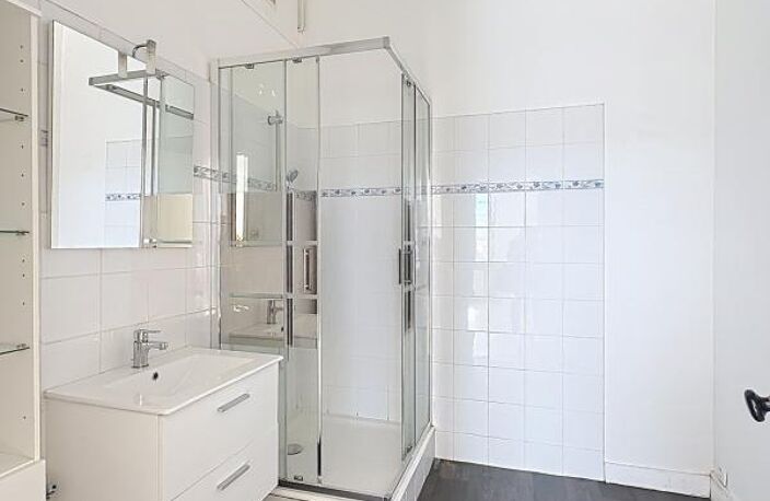 Appartement À Louer — photo 5