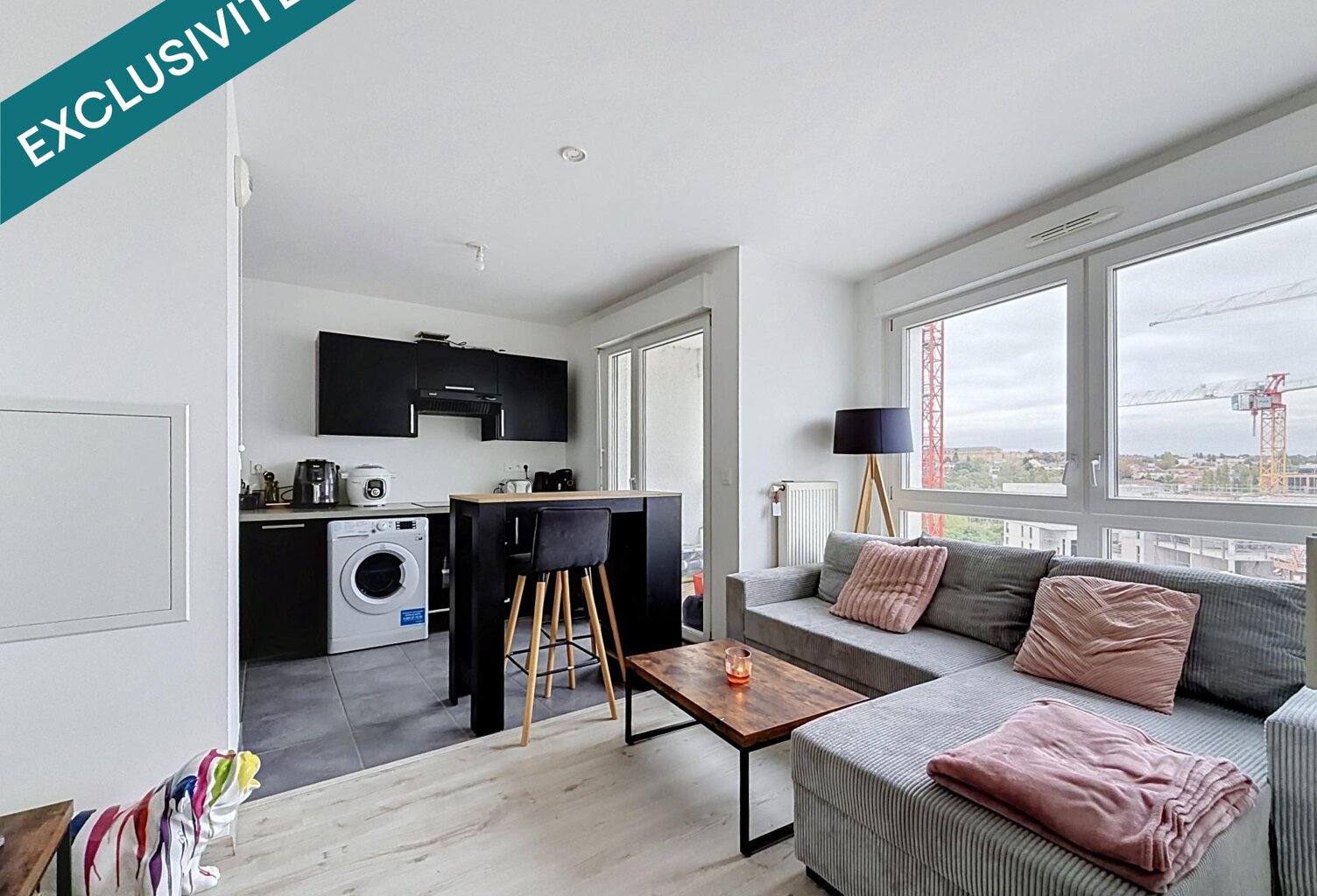 Appartement F2 avec loggia et box en sous-sol — photo 1