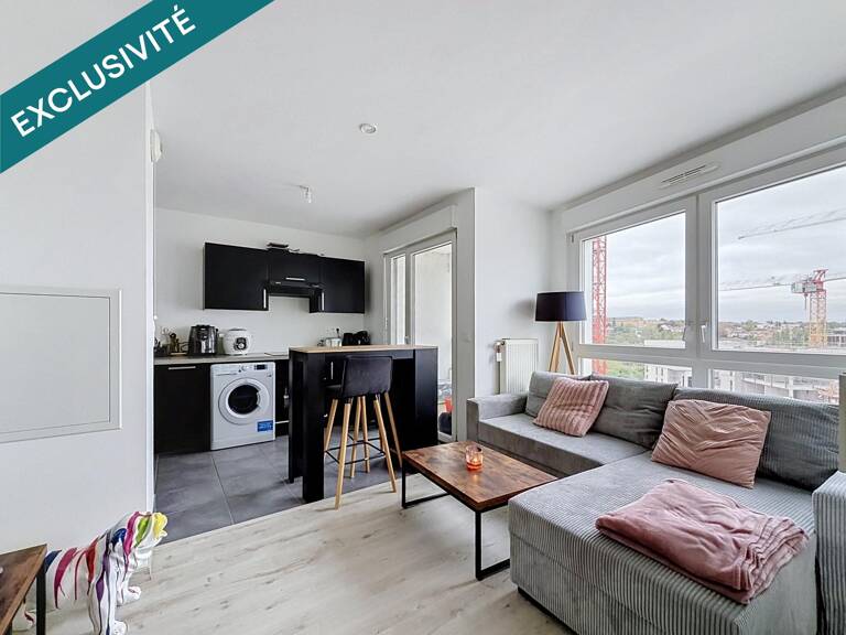 Appartement F2 avec loggia et box en sous-sol — photo 1