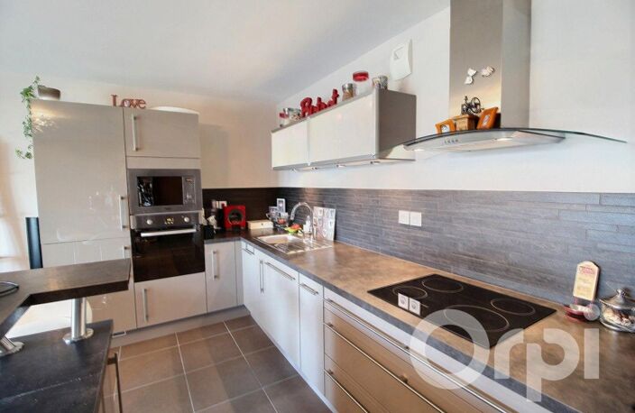 Appartement À Louer — photo 2