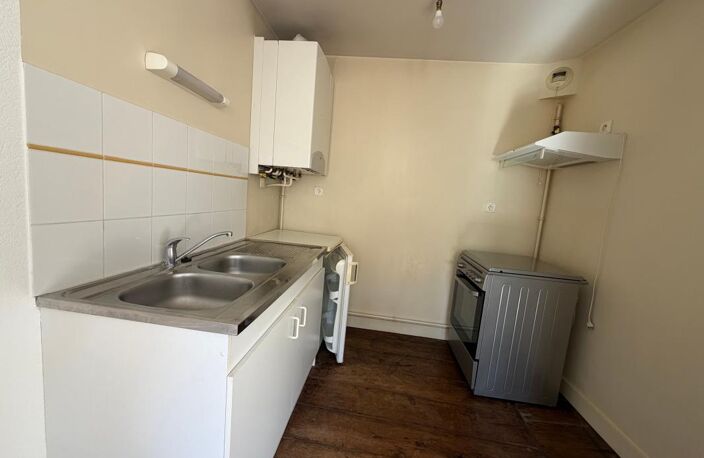 🏡 À LOUER – APPARTEMENT T2 – HYPERCENTRE DE LIMOGES 📍✨ — photo 2