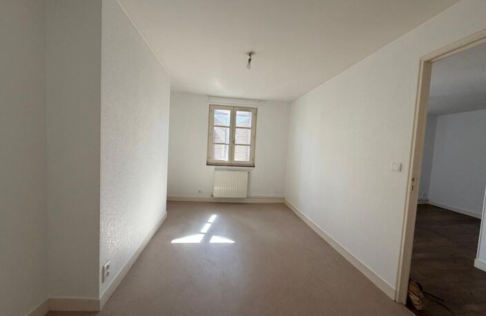 🏡 À LOUER – APPARTEMENT T2 – HYPERCENTRE DE LIMOGES 📍✨ — photo 3