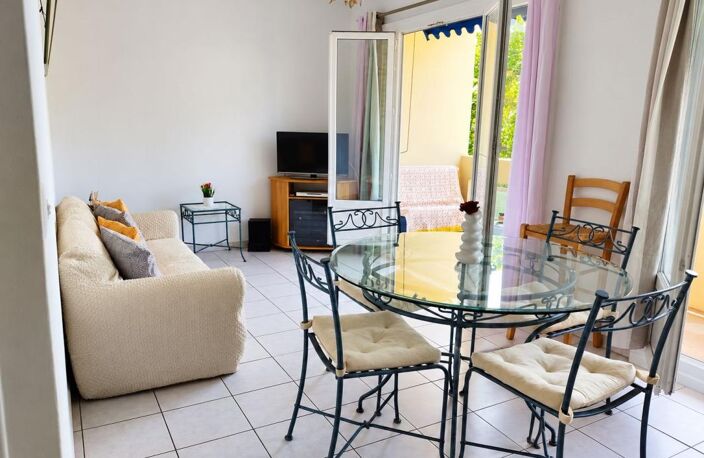 Toulon Est  ( 83000 ) Appartement À Vendre type 3 loué - 52m² - ascenseur et parking collectif — photo 3