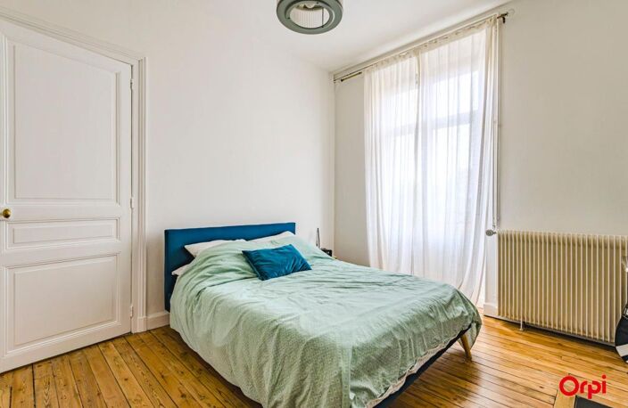 T2 44 m² rénové – Secteur Coutures – Aucun travaux – Faibles charges — photo 3