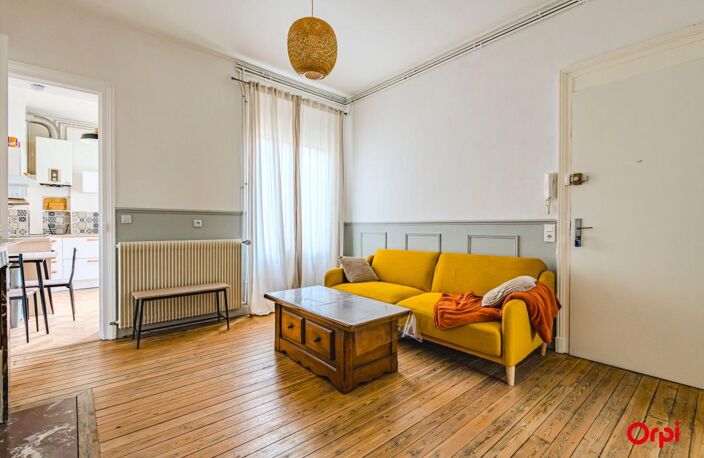 T2 44 m² rénové – Secteur Coutures – Aucun travaux – Faibles charges — photo 5