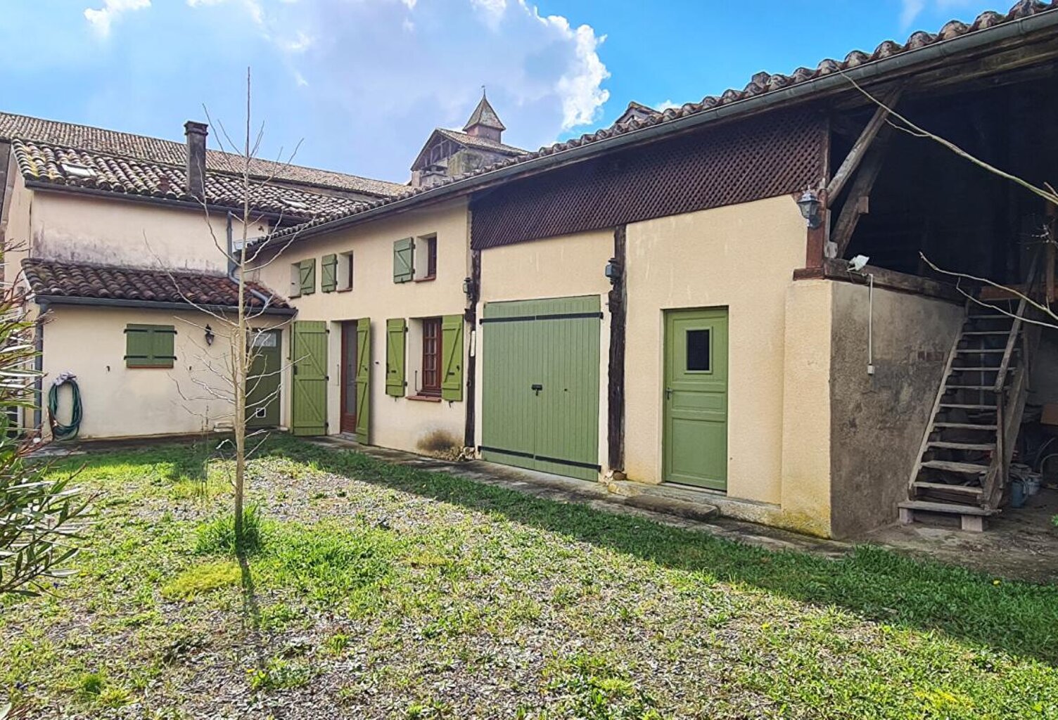Maison proche Plaisance 6 pièce(s) 123 m2  sur 1200 m² de terrain — photo 1