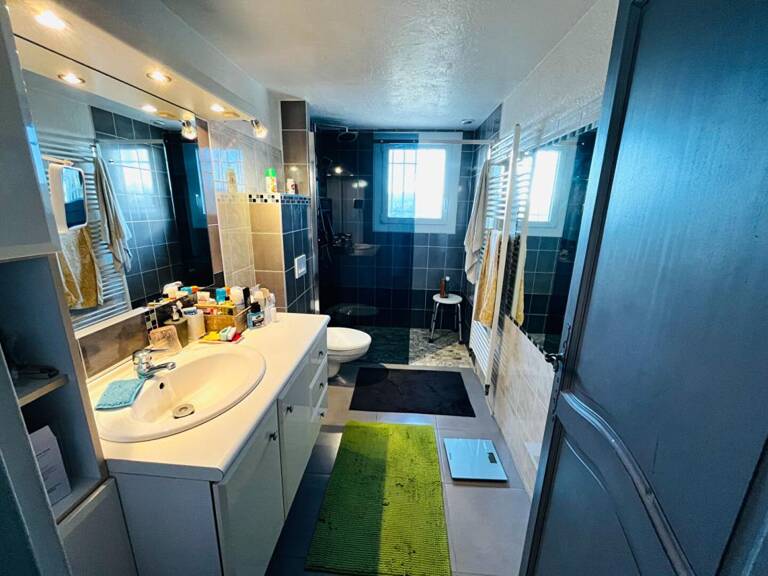 Villa avec appartement T2 et piscine - Carcès — photo 1