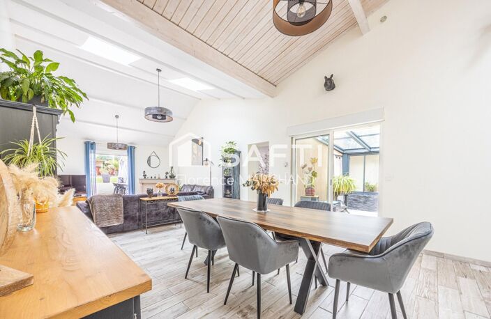 CHAMPOMMIER PROCHE GARE AU CALME SUPERBE MAISON 4 CH VÉRANDA JARDIN GARAGE — photo 2