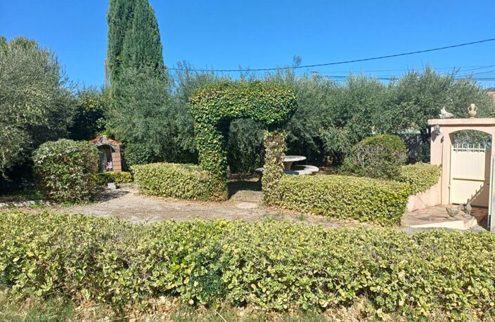 ROUGIERS VILLA T3 sur 1537 m² de terrain — photo 2