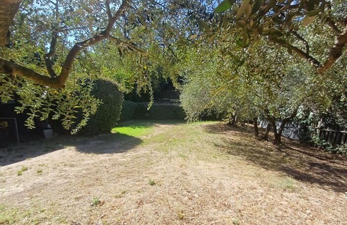 ROUGIERS VILLA T3 sur 1537 m² de terrain — photo 4