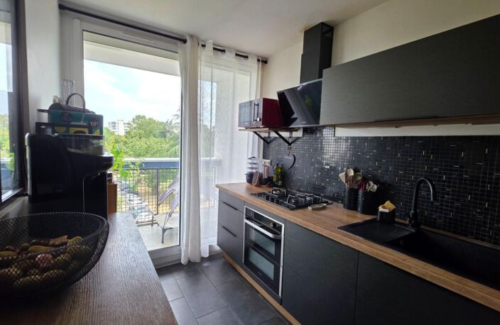 Appartement T3 de 61m² Mérignac Capeyron — photo 4