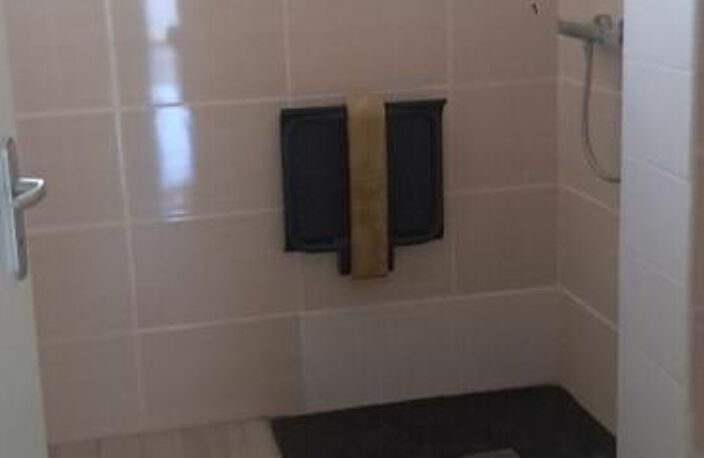 Charmant T2 meublé de 48,50 m² ? Rez-de-chaussée ? Environnement calme — photo 3