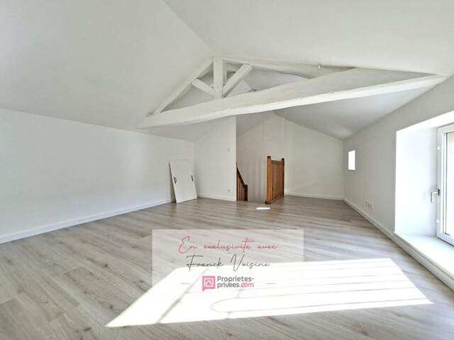 A VENDRE en Exclusivité aux Herbiers, Maison de centre-ville de 51 m2 env avec 2 chambres — photo du bien