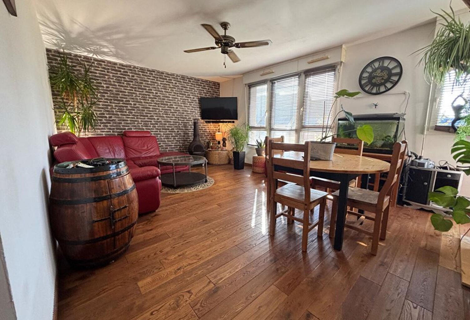 Appartement T4 88m2 à Saint-Romain-De-Colbosc plein centre avec parking en sous sol — photo 1